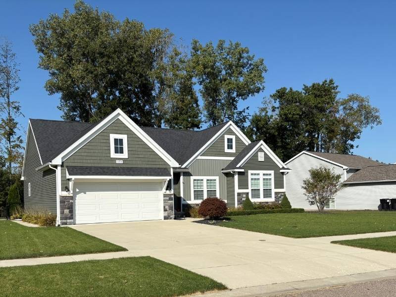 Marion Creek home in Howell